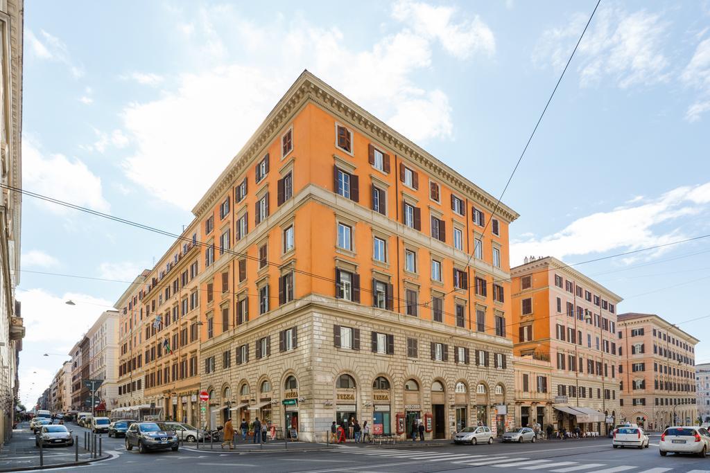 Apartmán Domus Mari Řím Exteriér fotografie